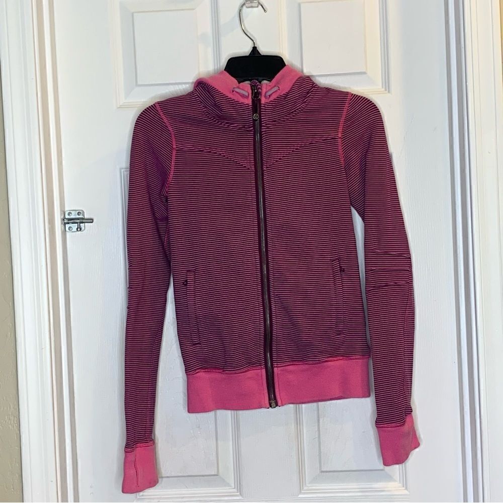 Lululemon Bliss Break Hoodie Pink Purple Striped Jacket Sweater Size 2